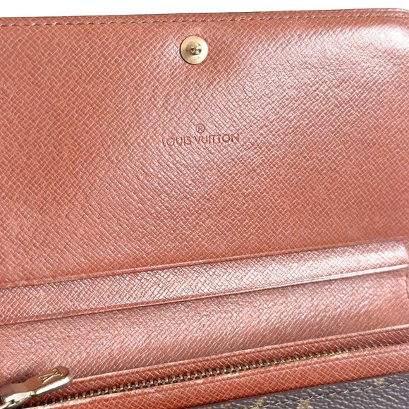 Louis Vuitton Monogram Wallet - Picture 10 of 16